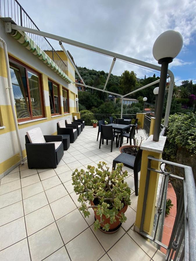 Hotel Rio Alassio Exterior photo